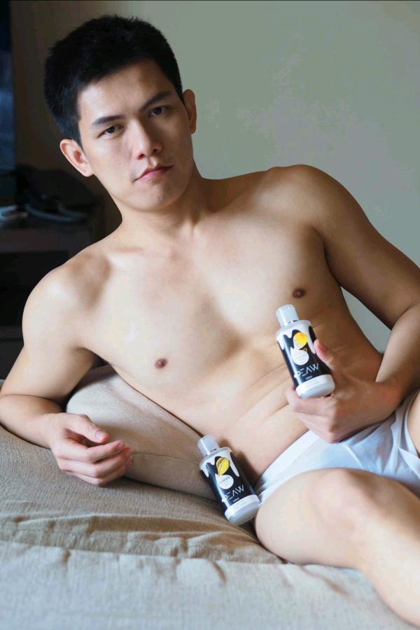 Peaw-1-泰國模型為您的樂趣